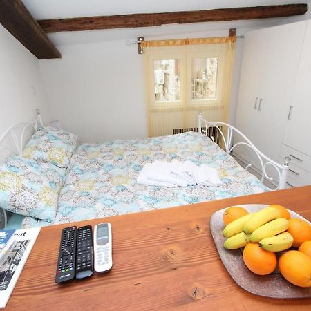 Studio Mira Rovinj Buitenkant foto