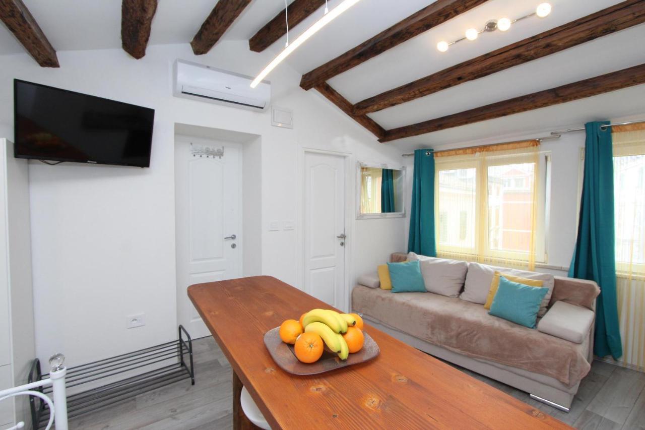 Studio Mira Rovinj Buitenkant foto