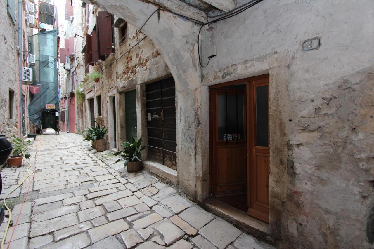 Studio Mira Rovinj Buitenkant foto
